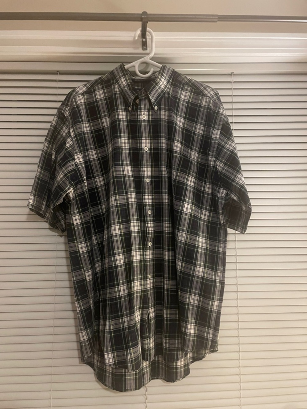 Vintage Nautica short sleeve button up t-shirt Plaid-Button-Down Shirt Size XL